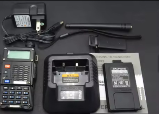 Buy Baofeng VHF UHF Dual Band Two Way Radio Wireless Communication With Keypad BF F8 Long Range online manufacture