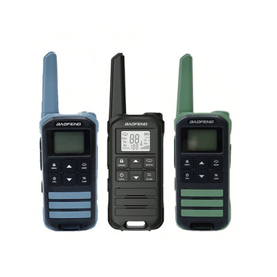 FR-22A Portable Walkie Talkie with 5W Output Power 1500mAh Battery and 400-470MHz Frequency Two Way Radio