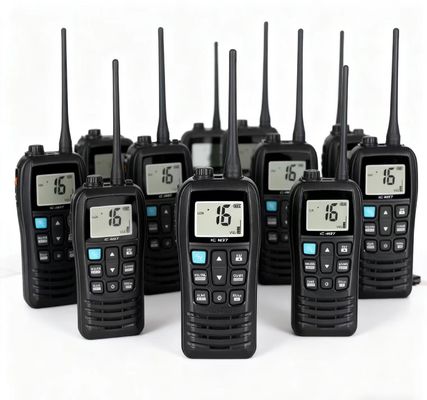 IC-M37 Portable VHF Marine Radio with 3500-4000mAh Battery 16 Storage Channels and 136-174MHz Frequency for Long-Term Distance Communication